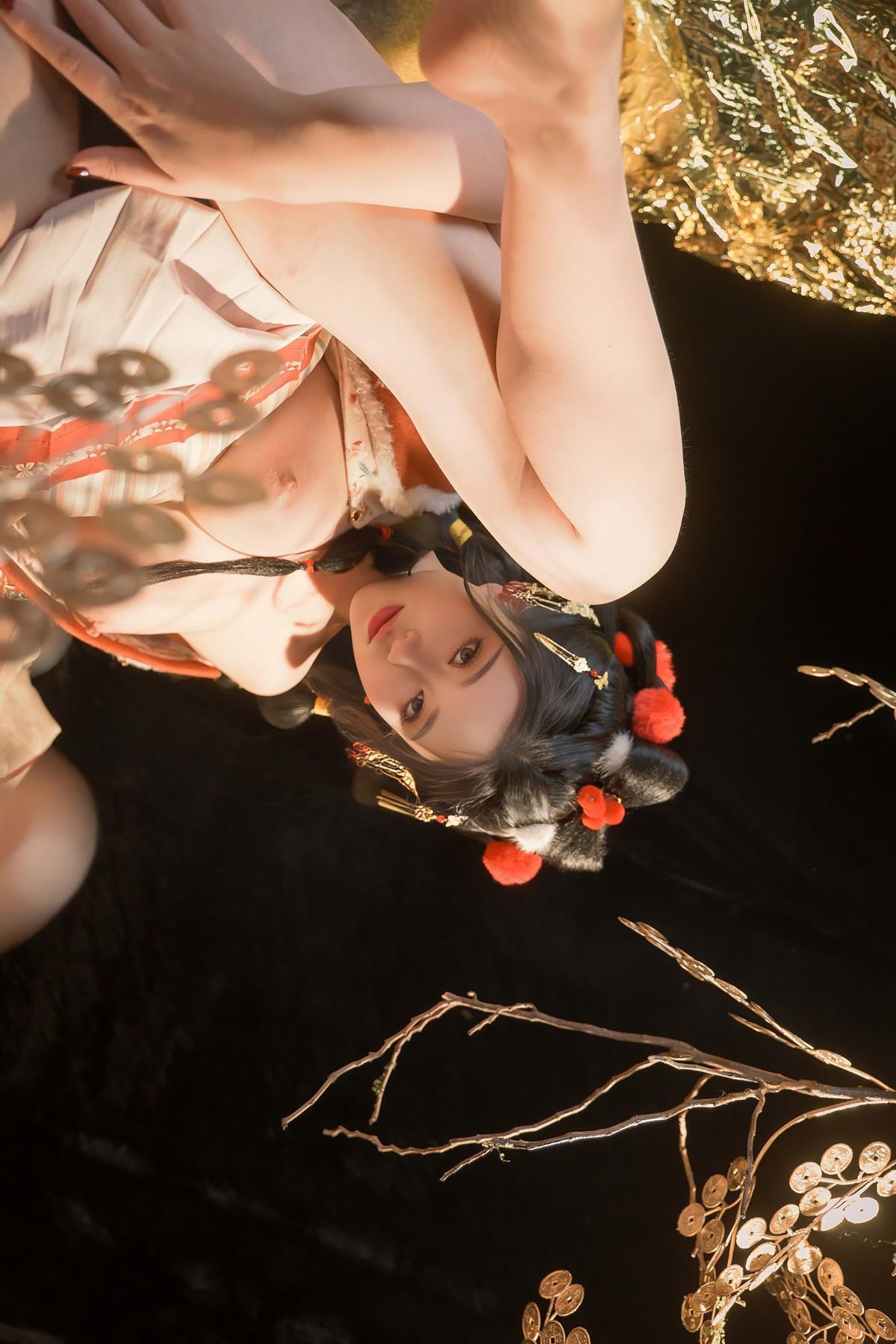 年年Nnian, ヌード写真集 Golden Tree(12)