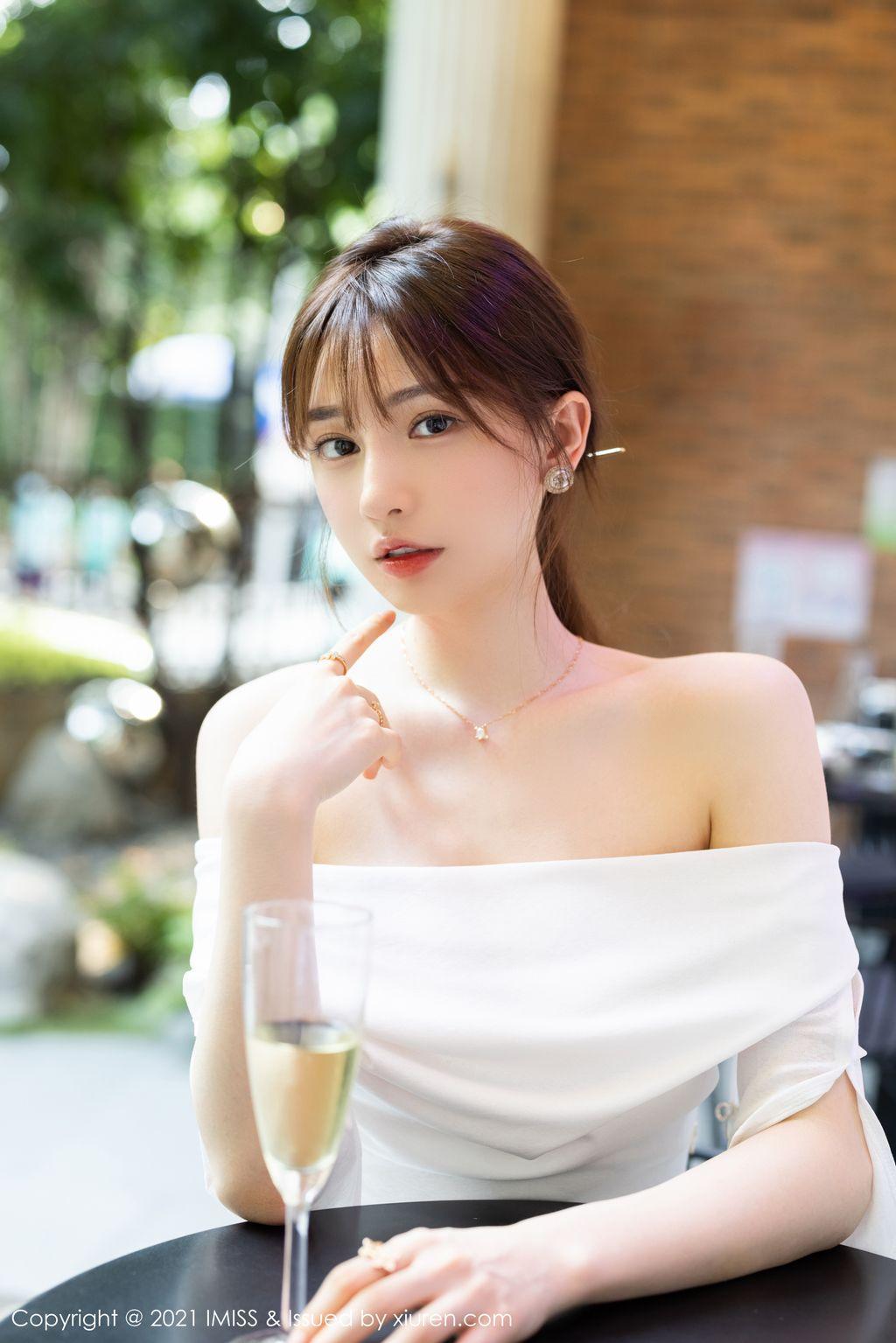 IMISS Vol.621: Lynn (刘奕宁) (34 photos)