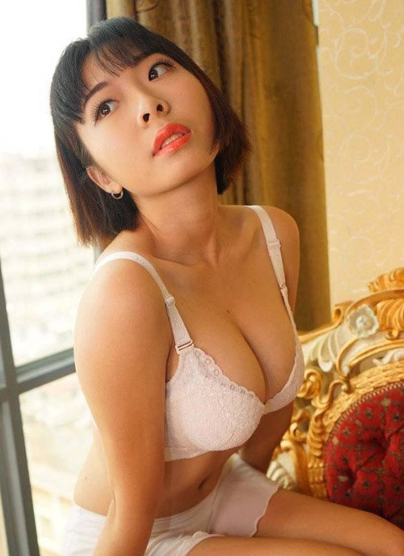 宾馆美女媚骨销魂内衣写真(18)