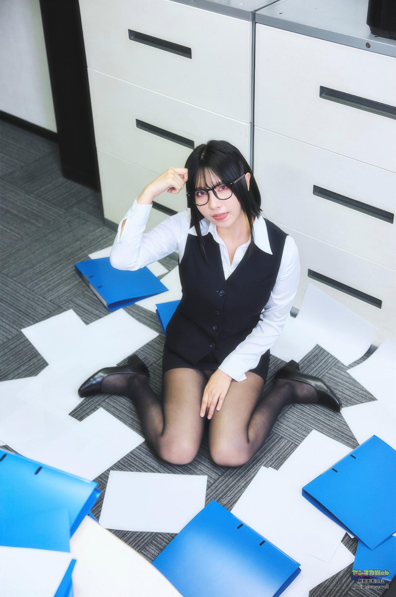 Mitsuhashikuun 三橋くん, Young Magazine 2025 No.28 (ヤングマガジン 2025年28号)(6)