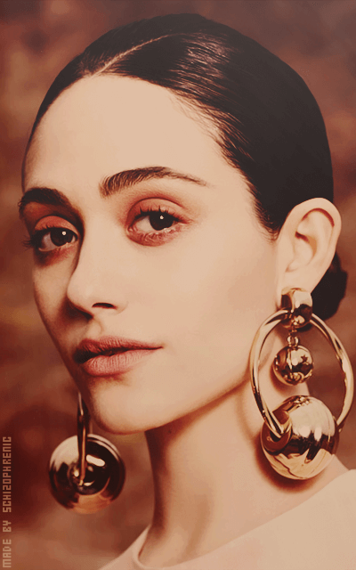 Emmy Rossum PUT66BzC_o