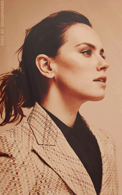 Daisy Ridley Q0KxPgYV_o