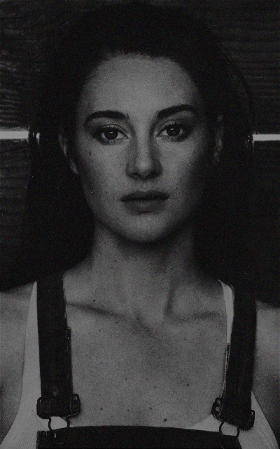 Shailene Woodley SeJblrbZ_o