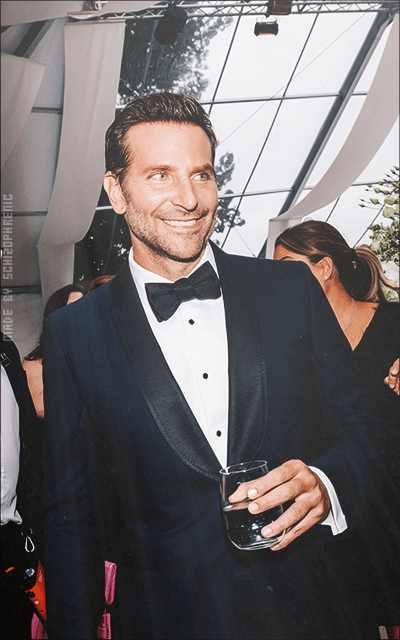 Bradley Cooper W7FSh0Wl_o