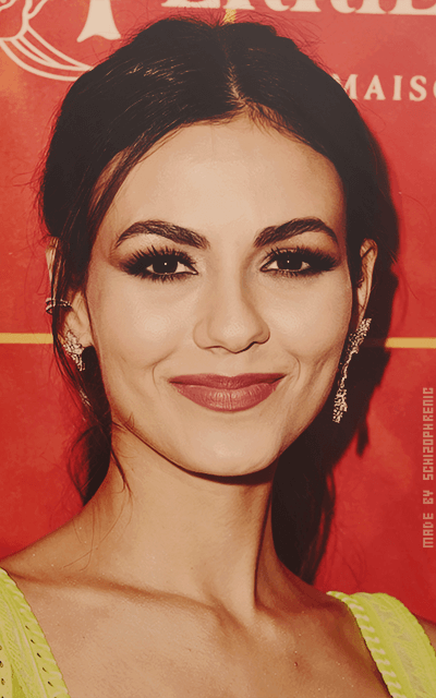 Victoria Justice - Page 3 U48hI1eF_o