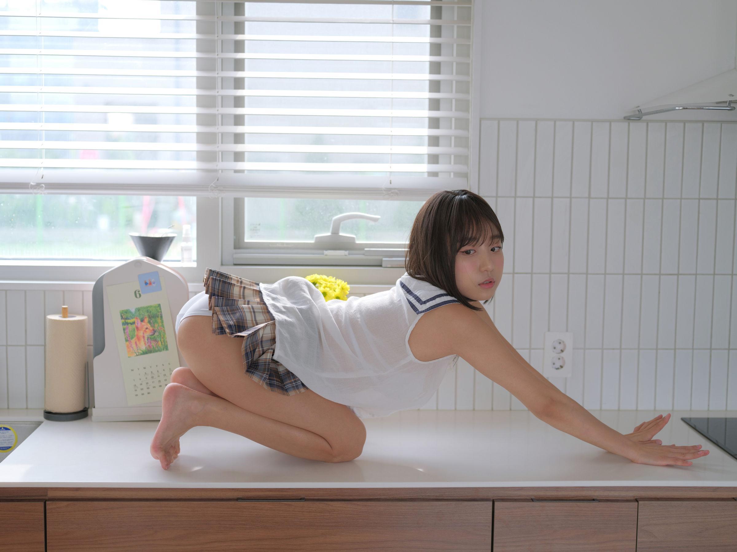 [福利女神cosplay] 清纯hanggguo妹子Eunji Pyo(DJ Henney) PRIVATE/160P(109)