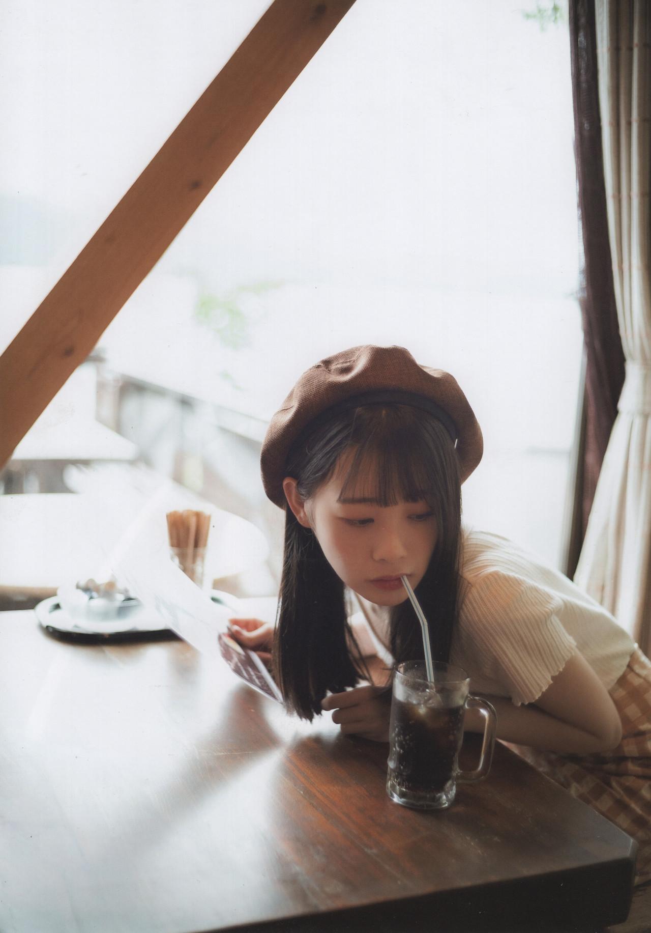 Yui Yokoyama 横山結衣, 1st写真集 [未熟な光] Set.01(38)