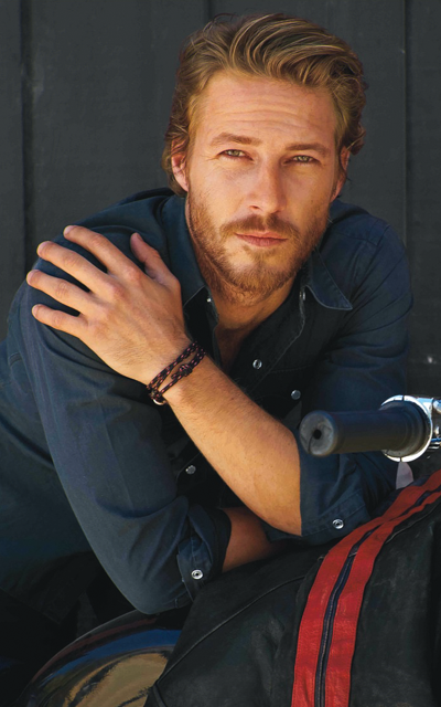 Luke Bracey AxmxISVt_o