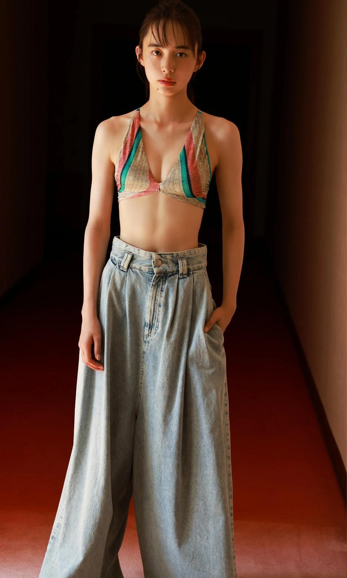 Hiroe Igeta 井桁弘恵, デジタル写真集 「BE{Free}」 Set.01(3)
