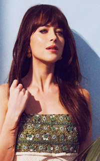 brunetka - Dakota Johnson FqpQiLxx_o