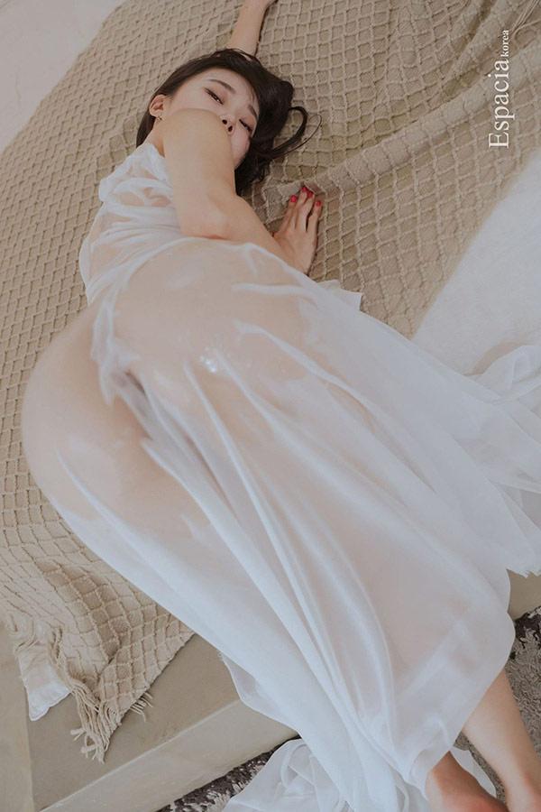 妩媚美女Inah内衣薄纱居家媚态迷人(27)