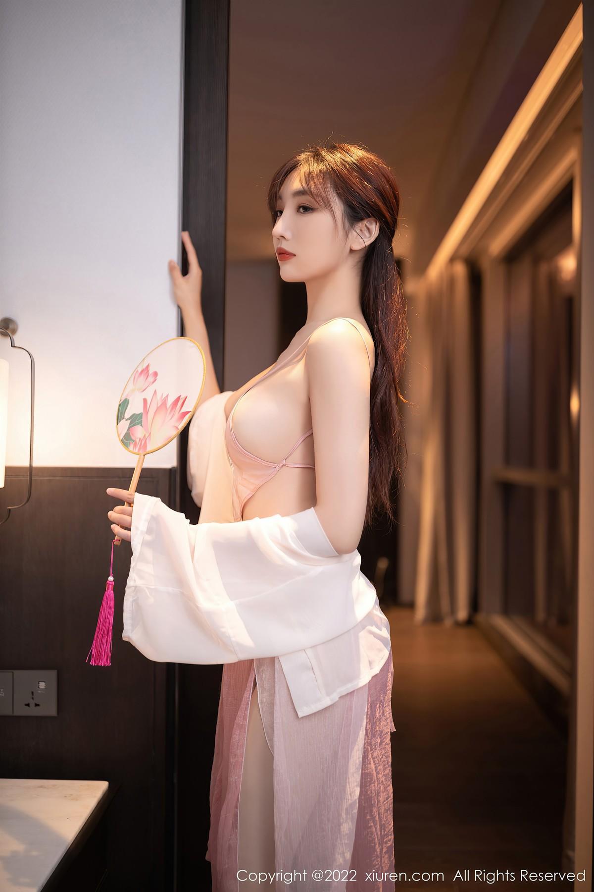 [XiuRen秀人网] No.5666 陆萱萱LuXuanXuan(17)