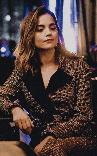 Jenna Coleman - Page 2 AqgQcE48_o