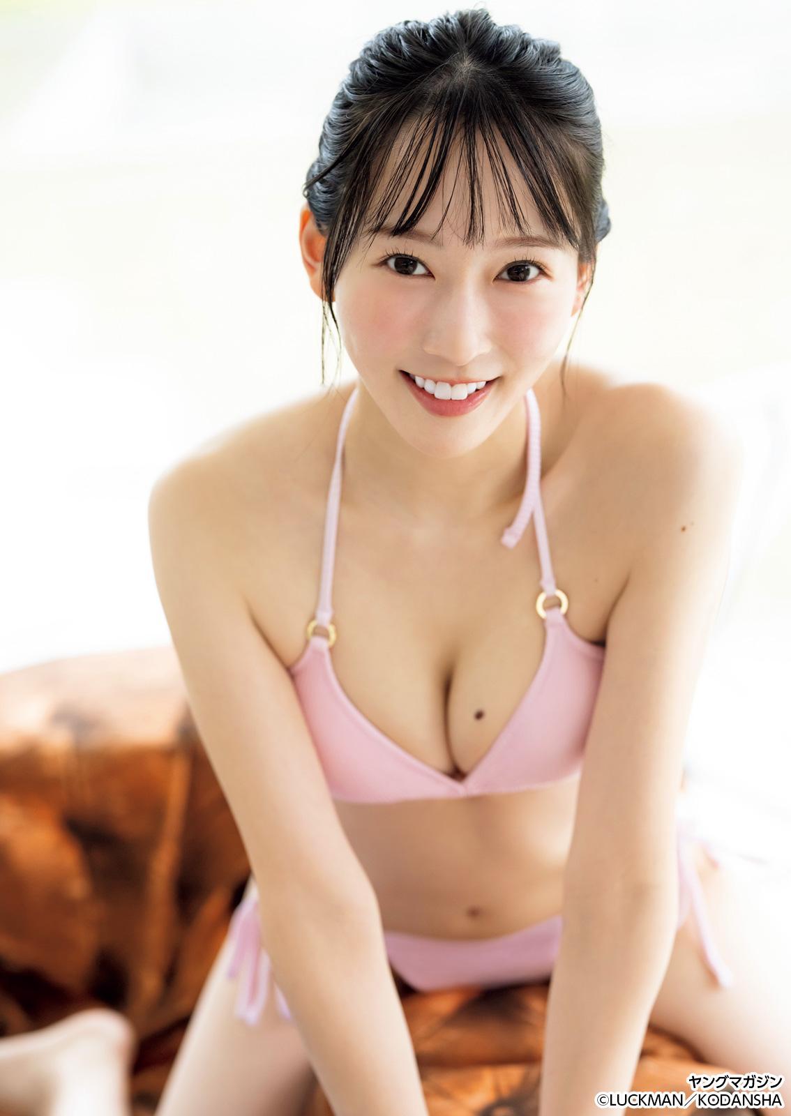 Yulano Ochi 越智ゆらの, Young Magazine 2025 No.01 (ヤングマガジン 2025年1号)(7)