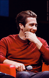 Jake Gyllenhaal - Page 3 9dZLiFUN_o