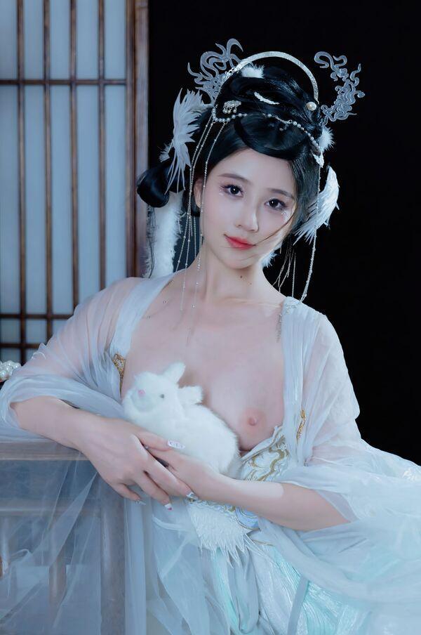 国模人体 年年《嫦娥仙子》