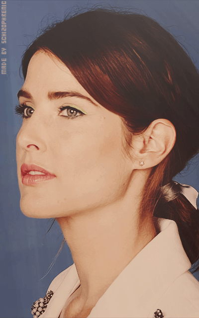 Cobie Smulders 1rBX22Rd_o