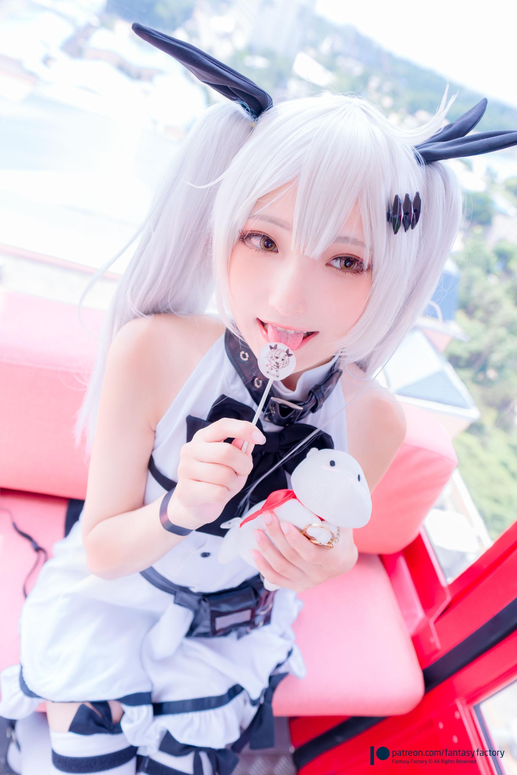 [Cosplay] 小丁 《Fantasy Factory》 黑白 薄纱 网袜 写真集(20)