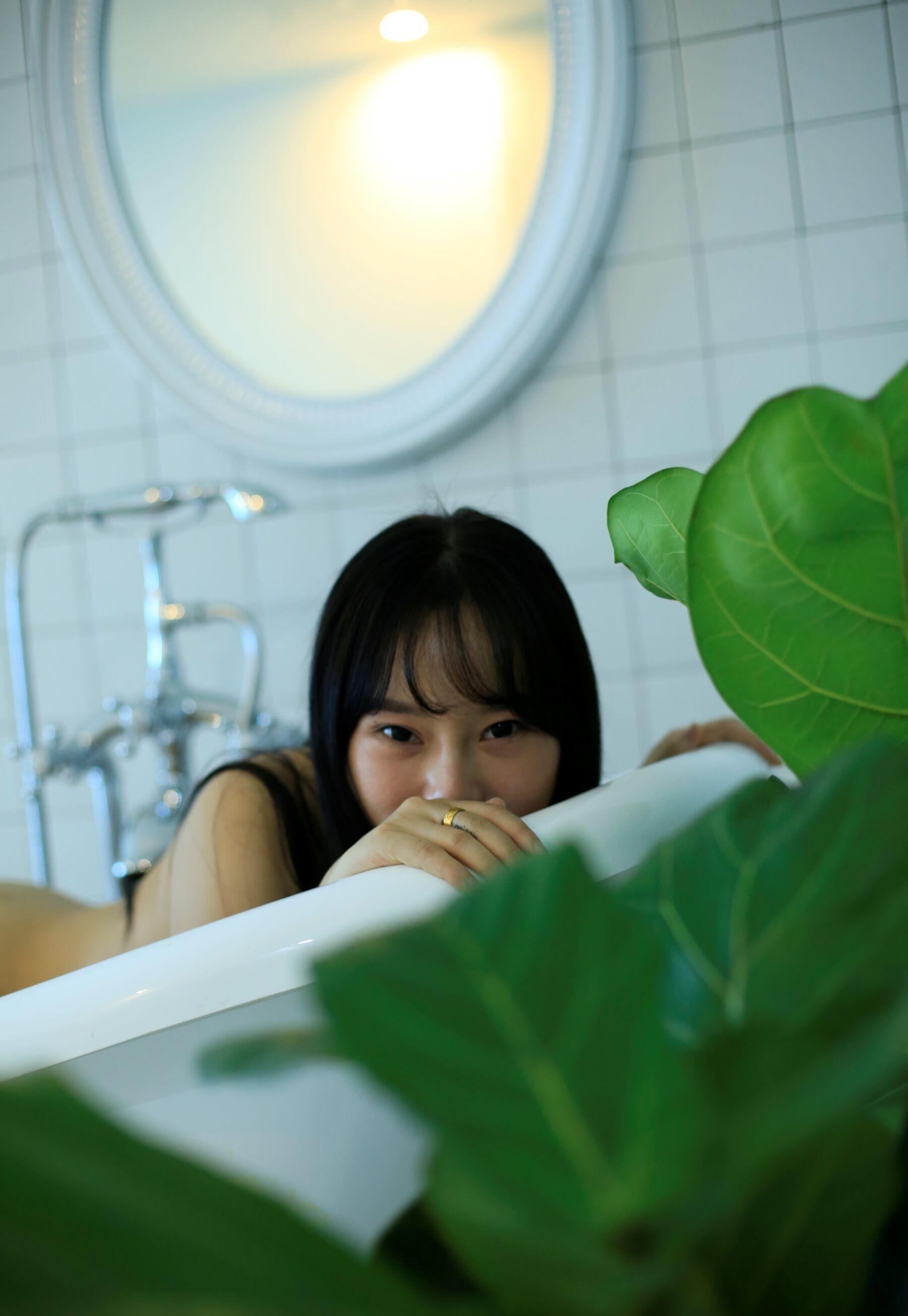 国模套图 素人私房流出(673)