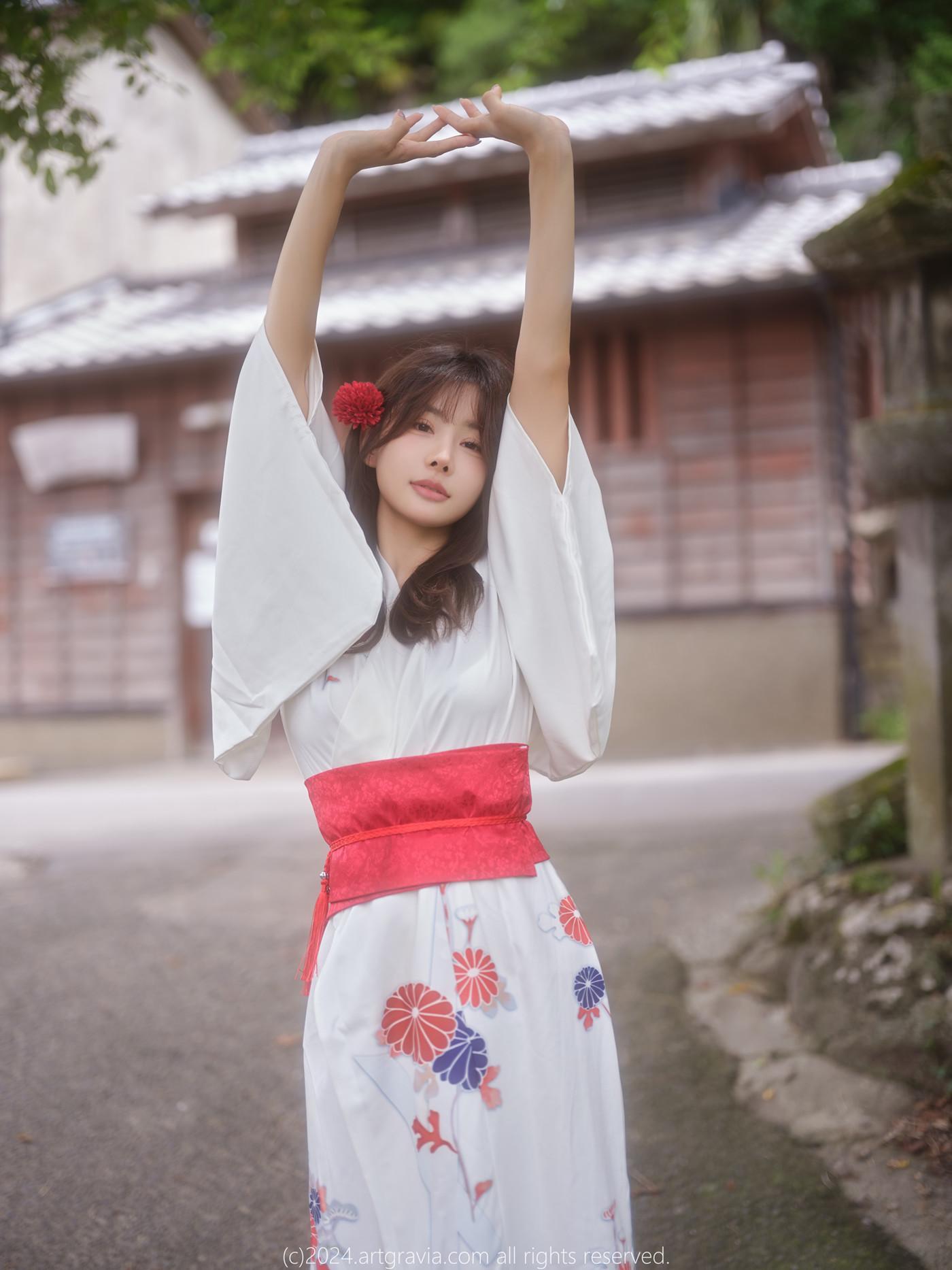 YeonYu 연유, ArtGravia Vol.708 Photobook Set.01(44)