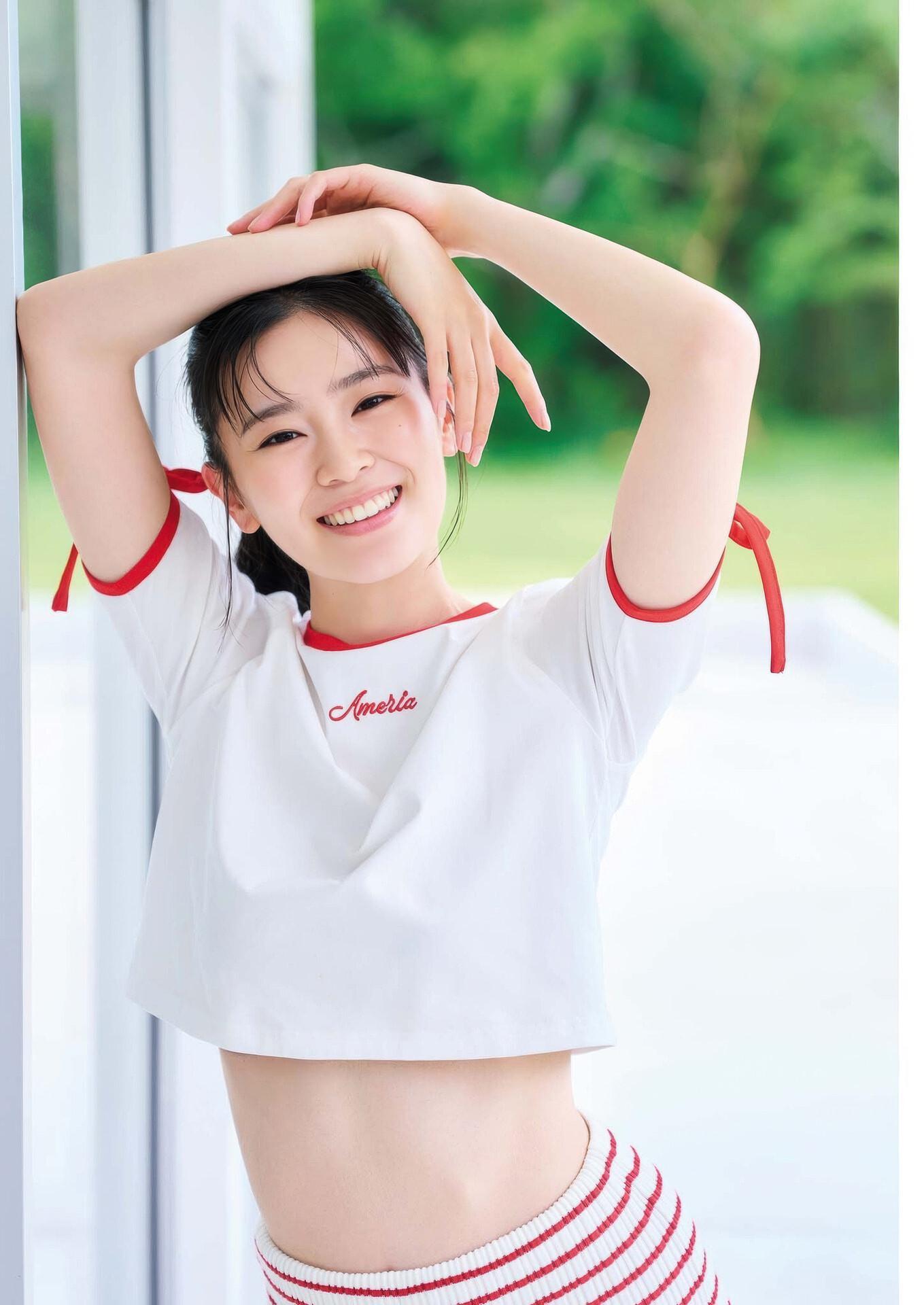 Hitoka Sakai 坂井仁香, Big Comic Spirits 2025 No.10 (ビッグコミックスピリッツ 2025年10号)(4)