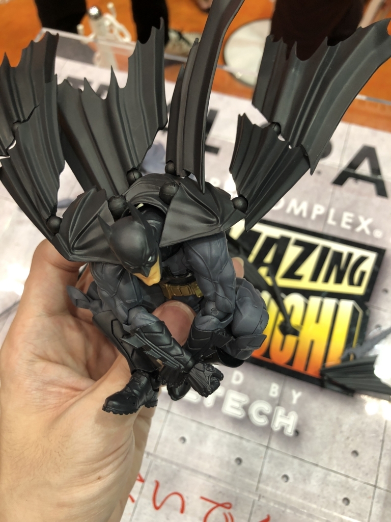 Batman - Amazing Yamaguchi - Figure Complex (Revoltech) - Page 2 HhwT3CXY_o