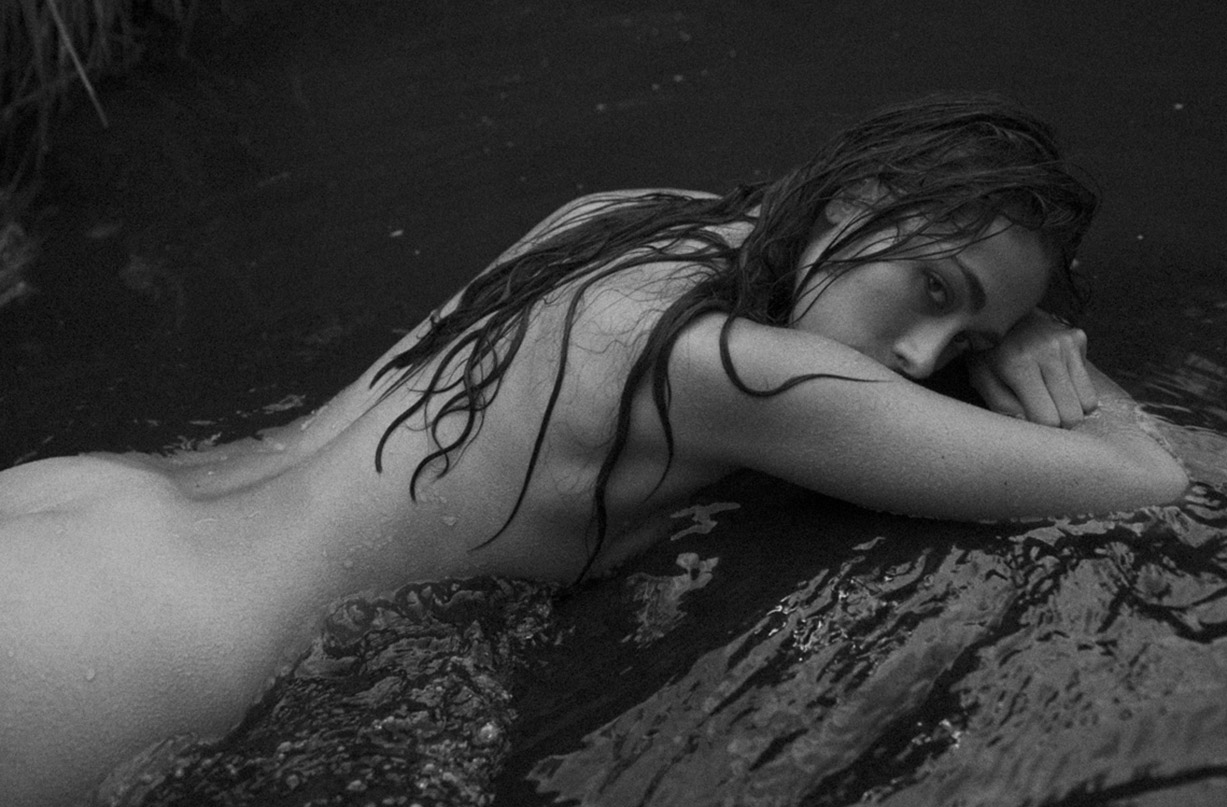 Riverside / Alana Suarez by Ryan Pike / Yume Magazine Riverside / Alana Suarez by Ryan Pike / Yume Magazine