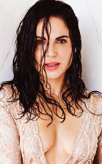 Lana Parrilla Ib9Nxndy_o