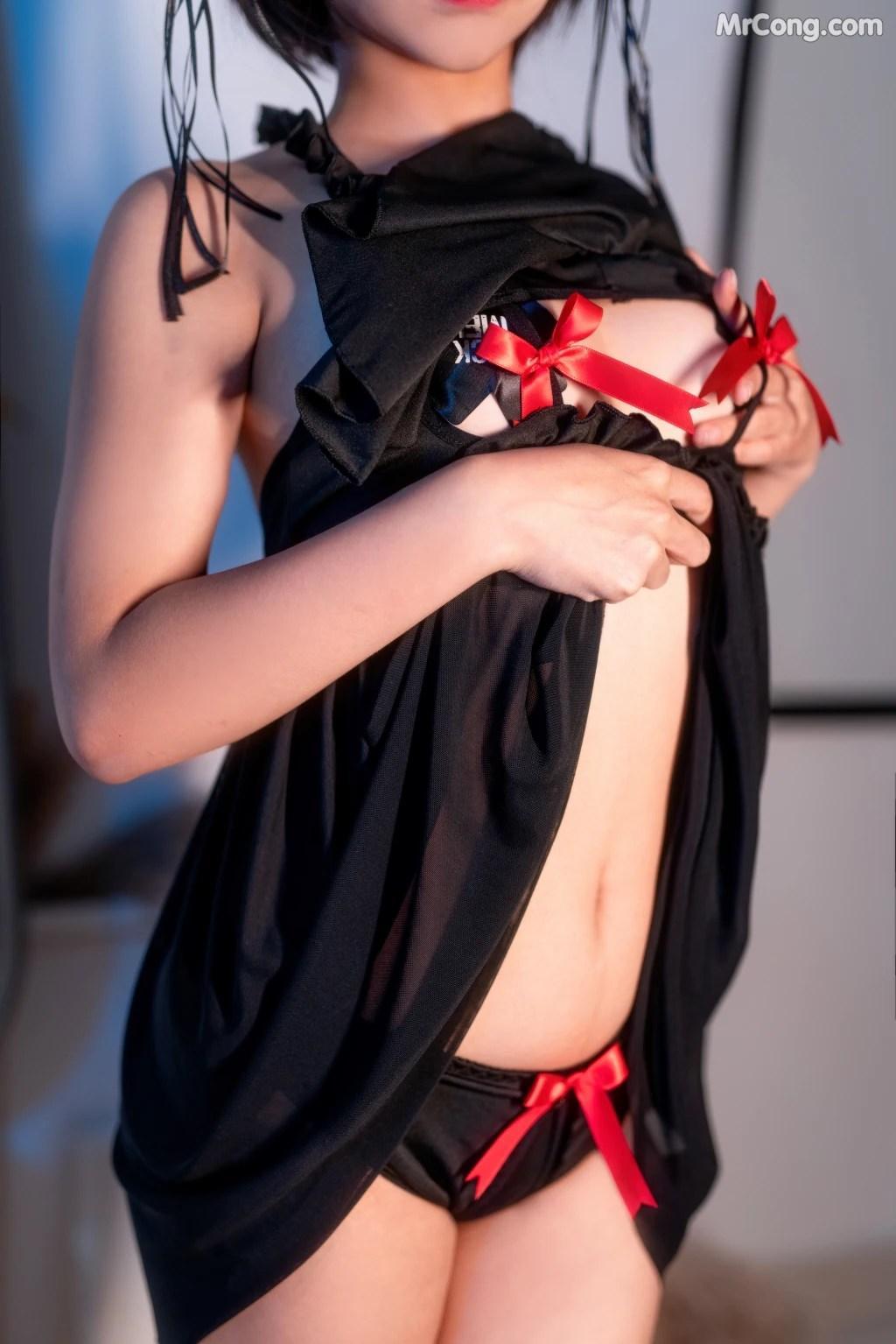 Coser@蠢沫沫 (chunmomo) Vol.053: 黑睡裙 (40 photos)(8)