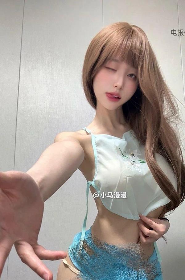 抖音200w粉大网红@小马漫漫 定制+微密圈合集(20)