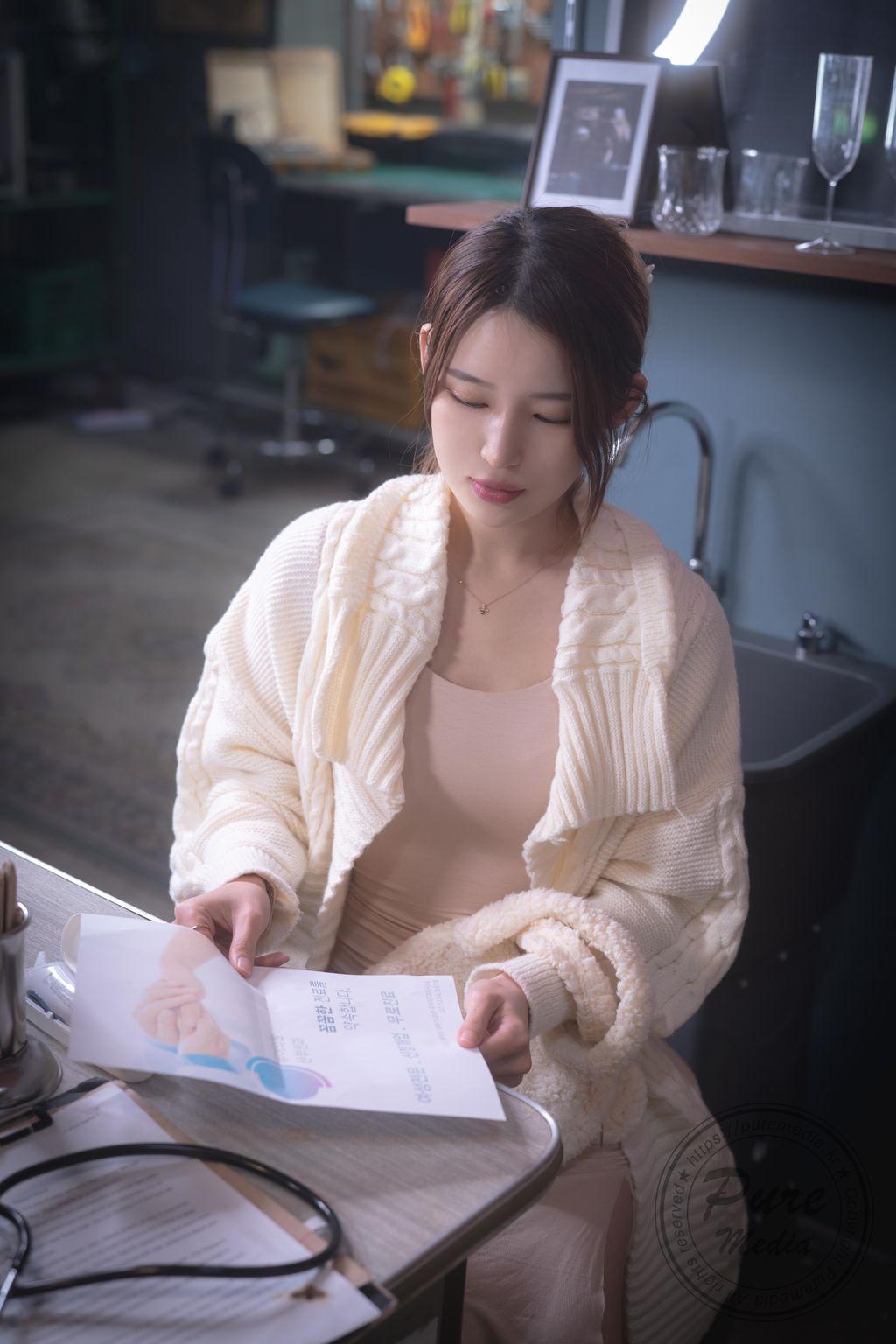 Pure Media Vol.269: Yeha (예하) – Visit Suspicious Hospital (201 photos)(16)
