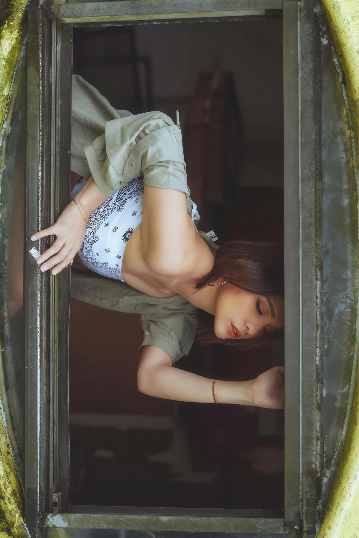 完美情人Bella, 写真集 大尺精華版(5)