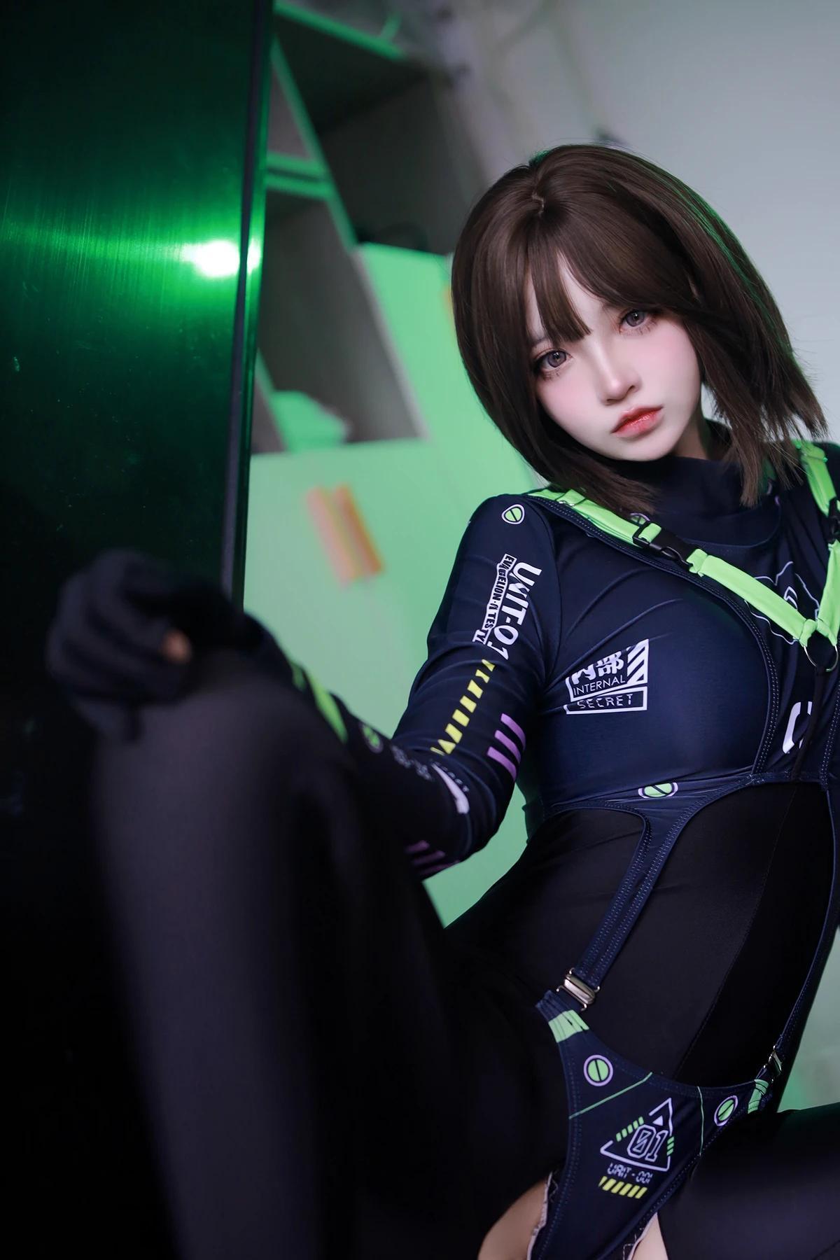 Cosplay 疯猫ss – 年四月限定 七三特工(30)