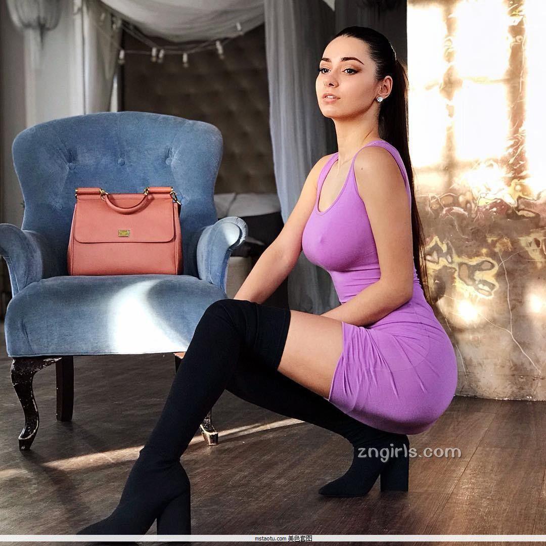 Helga Lovekaty- 俄罗斯最具杀伤力的嫩模套图(24)