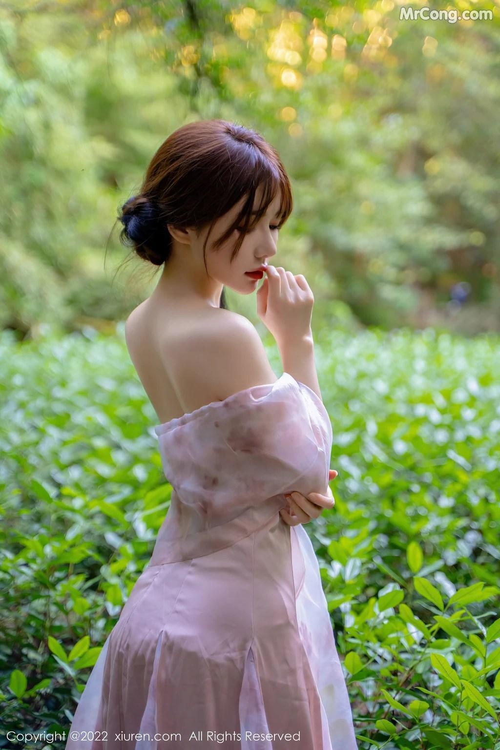 XIUREN No.5690: 婠婠么 (82 photos)