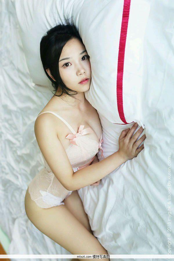 美媛馆VOL.301 徐微微mia第三套写真(32)