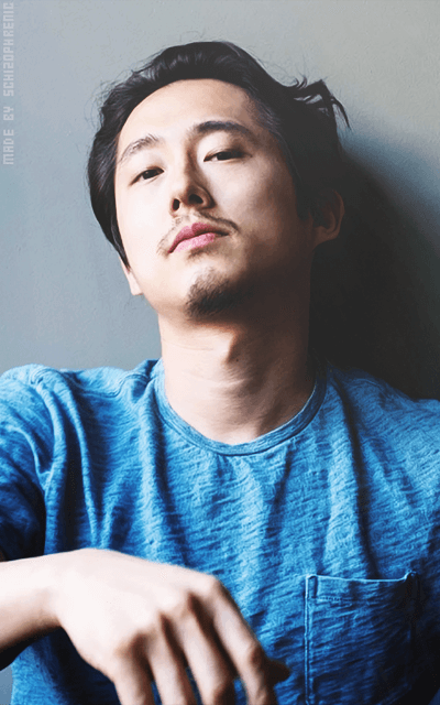 Steven Yeun 6nR975WT_o