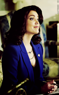 Bellamy Young JZWFK41T_o