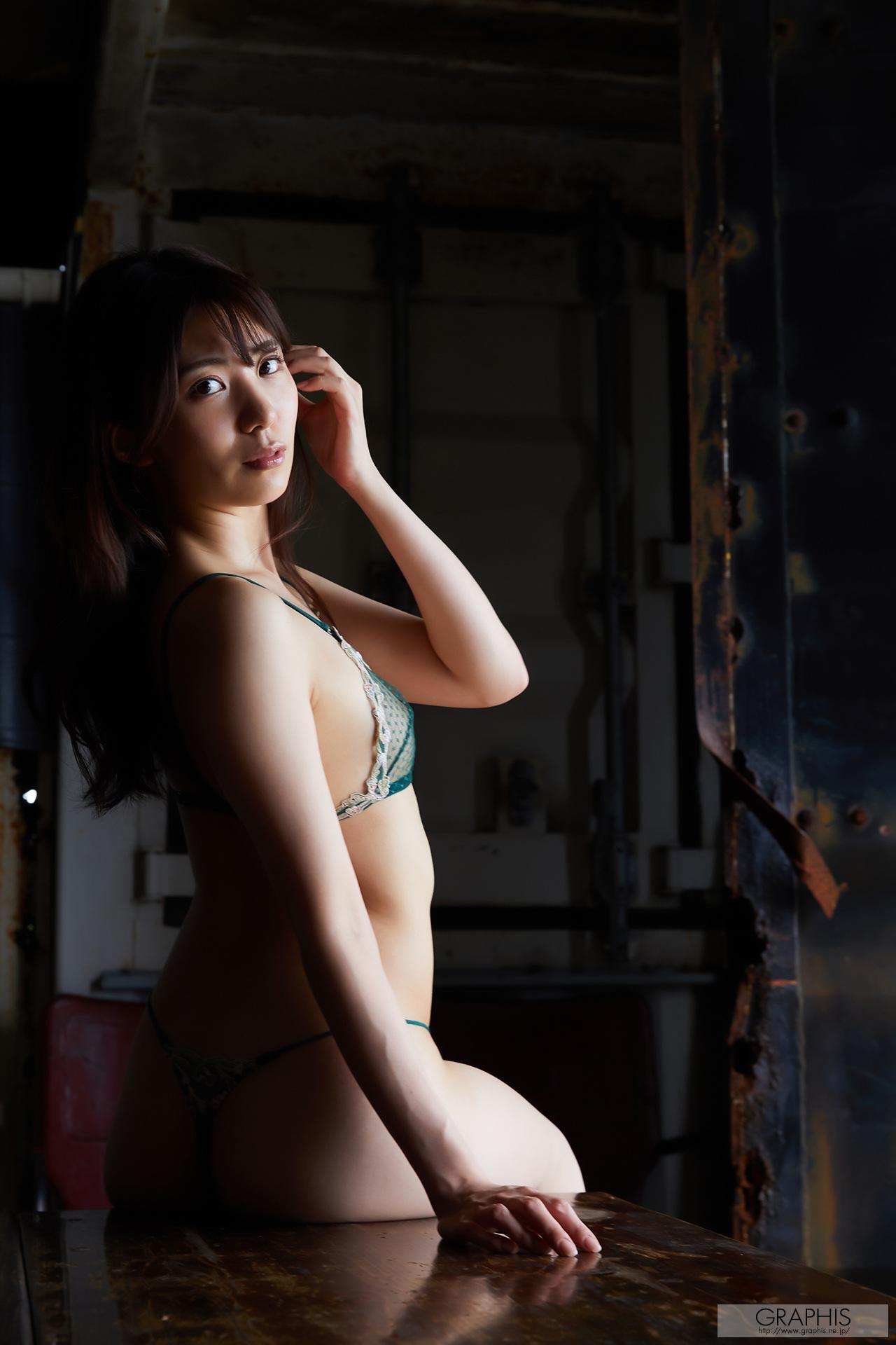 Aika Yamagishi 山岸逢花, [Graphis] Gals Reflection Vol.02(12)