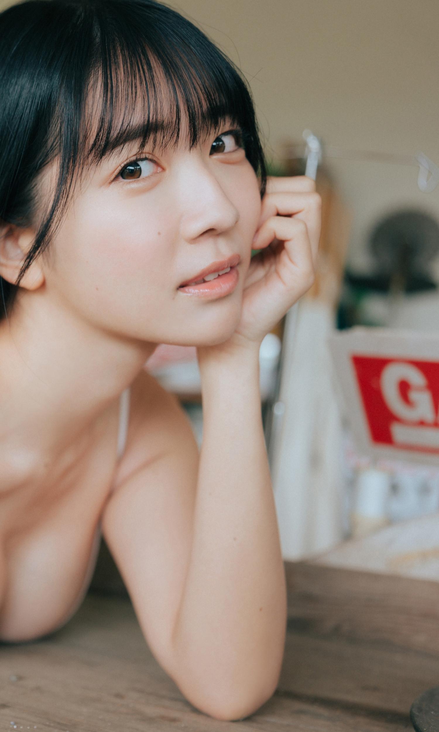 Amau Kisumi 天羽希純, 週プレ Photo Book 「待ちきれない」 Set.01(32)