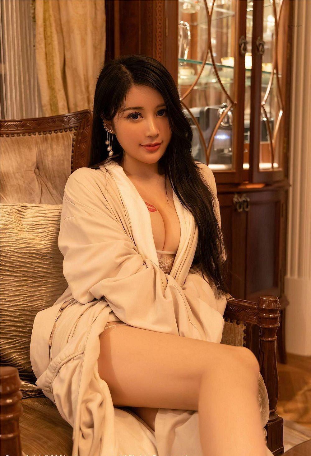 [尤物图youwutu] y21.07.29 NO.3735 美七Mia(45)