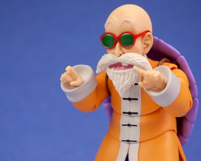 Dragon Ball - S.H. Figuarts (Bandai) - Page 3 XP0ENync_o