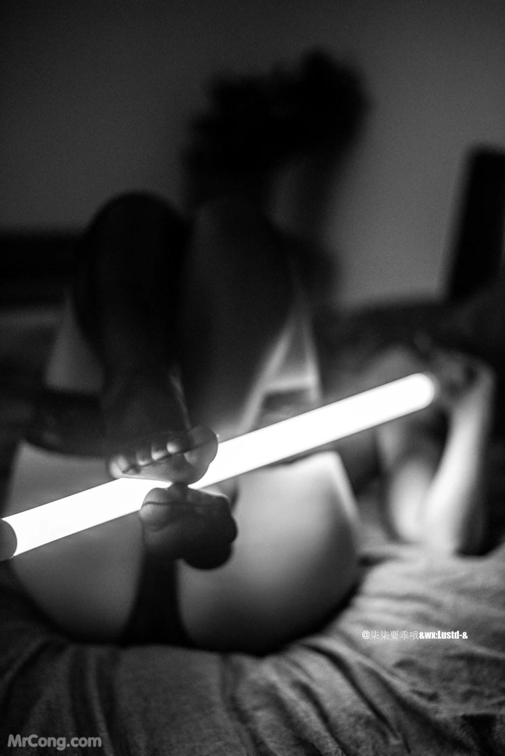 Coser@柒柒要乖哦: 透明死库水和白T (36 photos)(1)