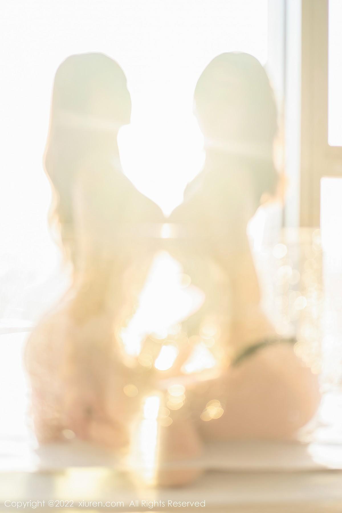 [XiuRen秀人网] No.5524 是小逗逗 & 张思允Nice(42)