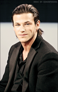 Gaspard Ulliel HMc7bgDJ_o