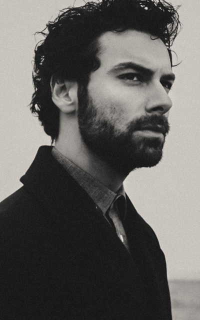 Aidan Turner KNLhqNT0_o