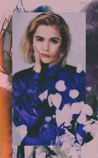 Kiernan Shipka RIXJmMWx_o