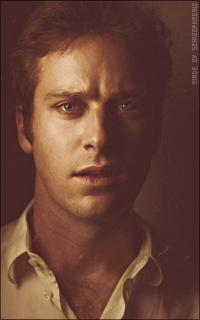 Armie Hammer REuG8LOQ_o