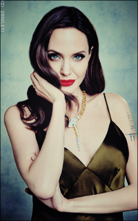 Angelina Jolie M1mG0OnA_o