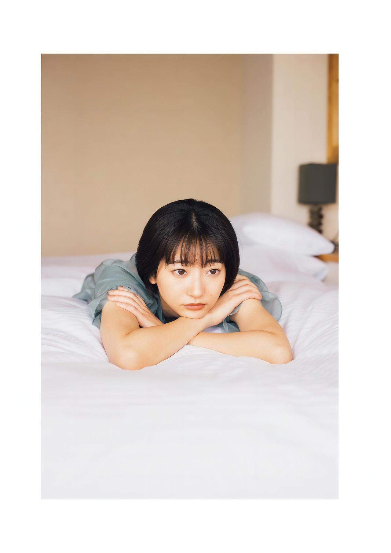 Rena Takeda 武田玲奈, 写真集 Photobook [Rubeus] Set.04(26)